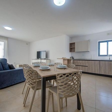 Point G&V Apartment Sea Front Bugibba St. Paul's Bay Exterior foto